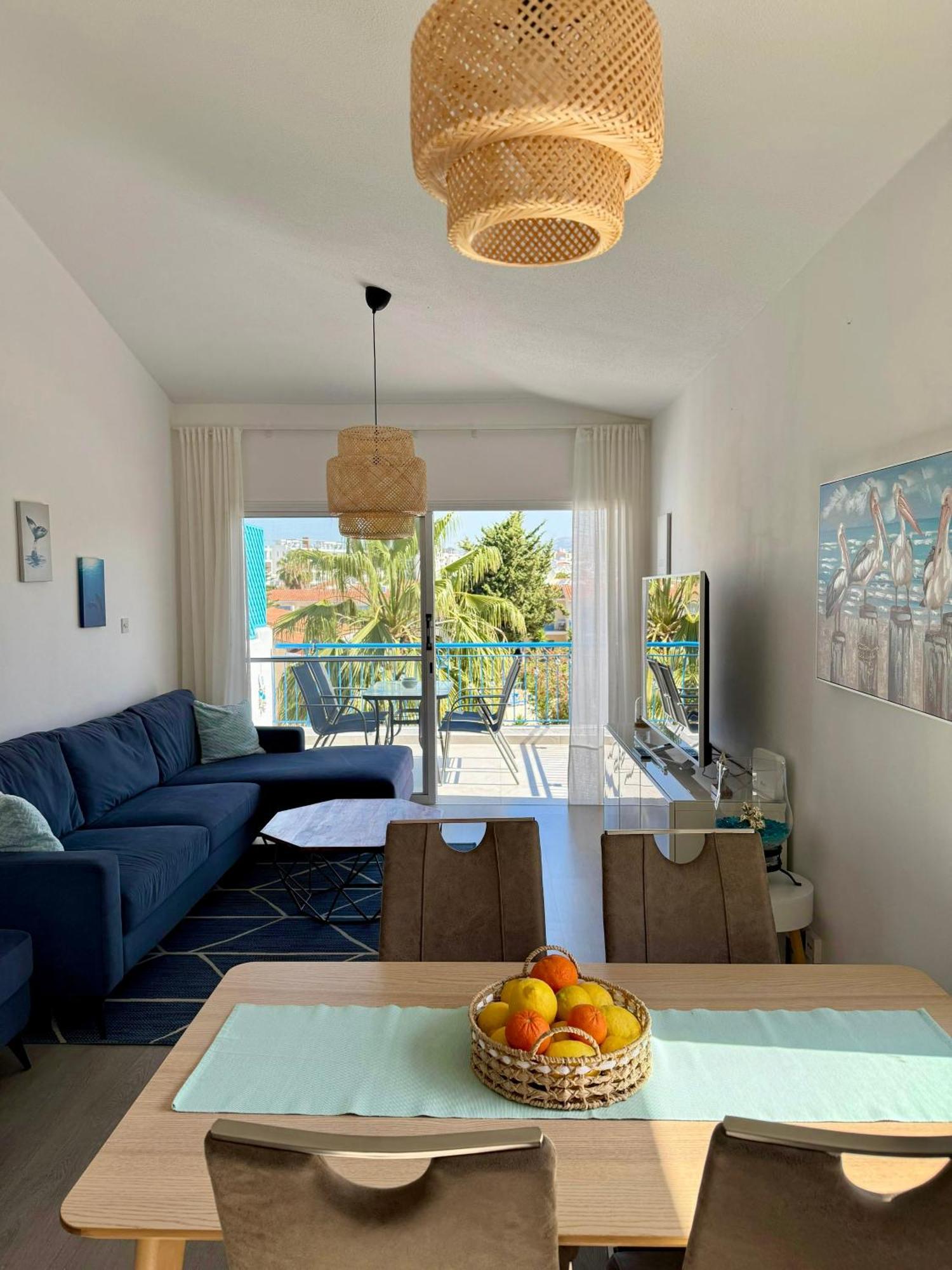 Golden Palms Paradise Garden Пафос Екстер'єр фото
